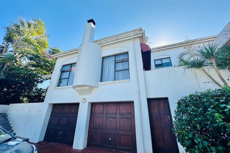 4 Bedroom Property for Sale in Providentia Eastern Cape